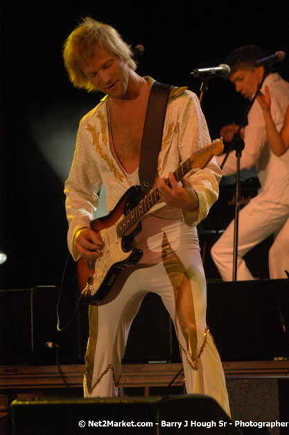 ABBA - The Tribute - Air Jamaica Jazz & Blues Festival 2007 - The Art of Music -  Thursday, January 25th - 10th Anniversary - Air Jamaica Jazz & Blues Festival 2007 - The Art of Music - Tuesday, January 23 - Saturday, January 27, 2007, The Aqueduct on Rose Hall, Montego Bay, Jamaica - Negril Travel Guide, Negril Jamaica WI - http://www.negriltravelguide.com - info@negriltravelguide.com...!