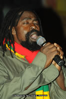 DSC_8625.jpg (70,649 bytes)