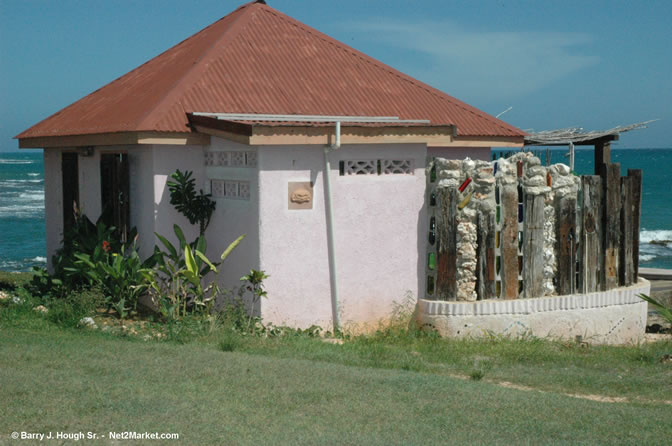 A Photo Story of Calabash 2005 - 5th Anniversary - @ Jakes, Treasure Beach - May 27th to 29th, 2005 - Negril Travel Guide, Negril Jamaica WI - http://www.negriltravelguide.com - info@negriltravelguide.com...!