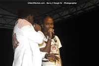 DSC_1643.jpg (34,608 bytes)