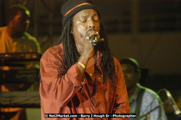 Mackie Conscious - Cure Fest 2007 - Longing For Concert at Trelawny Multi Purpose Stadium, Trelawny, Jamaica - Sunday, October 14, 2007 - Cure Fest 2007 October 12th-14th, 2007 Presented by Danger Promotions, Iyah Cure Promotions, and Brass Gate Promotions - Alison Young, Publicist - Photographs by Net2Market.com - Barry J. Hough Sr, Photographer - Negril Travel Guide, Negril Jamaica WI - http://www.negriltravelguide.com - info@negriltravelguide.com...!
