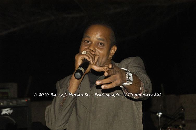 Toots and the Maytals - Grammy Award Winner @ Negril Fest - Presented by Money Cologne Promotions - Special Guest Star Jamaica Michael Jackson, Stama, Adeebe - Backed by Hurricane Band, MC Rev. BB on January 6, 2010 @ Roots Bamboo, Norman Manley Boulevard, Negril, Westmoreland, Jamaica W.I. - Photographs by Net2Market.com - Barry J. Hough Sr, Photographer/Photojournalist - The Negril Travel Guide - Negril's and Jamaica's Number One Concert Photography Web Site with over 40,000 Jamaican Concert photographs Published -  Negril Travel Guide, Negril Jamaica WI - http://www.negriltravelguide.com - info@negriltravelguide.com...!