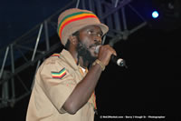 DSC_8785.jpg (67,030 bytes)