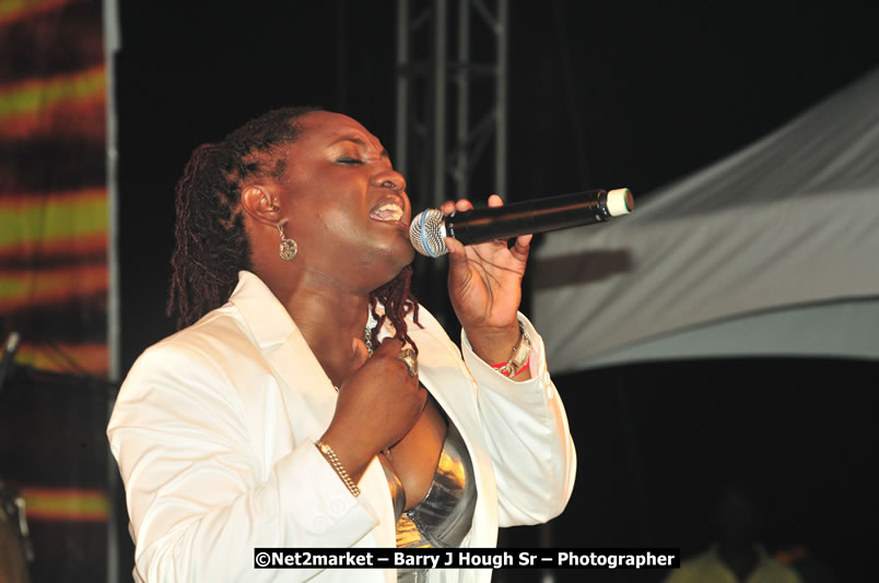 Unite The People An International Reggae Fest, Featuring: Beres Hammond, Coco T, Queen Ifrica, Khalil, Cameal Davis, Iley Dread, Rochelle, Geoffrey Star, Ras Penco, Kool DeLoy, Otis Gayle, J.McKay, Tiney Winey, Venue at Norman Manley Boulevard, Negril, Westmoreland, Jamaica - Saturday, April 4, 2009 - Photographs by Net2Market.com - Barry J. Hough Sr, Photographer/Photojournalist - Negril Travel Guide, Negril Jamaica WI - http://www.negriltravelguide.com - info@negriltravelguide.com...!